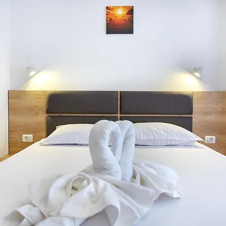 Aparthotel Exterior Mamaia